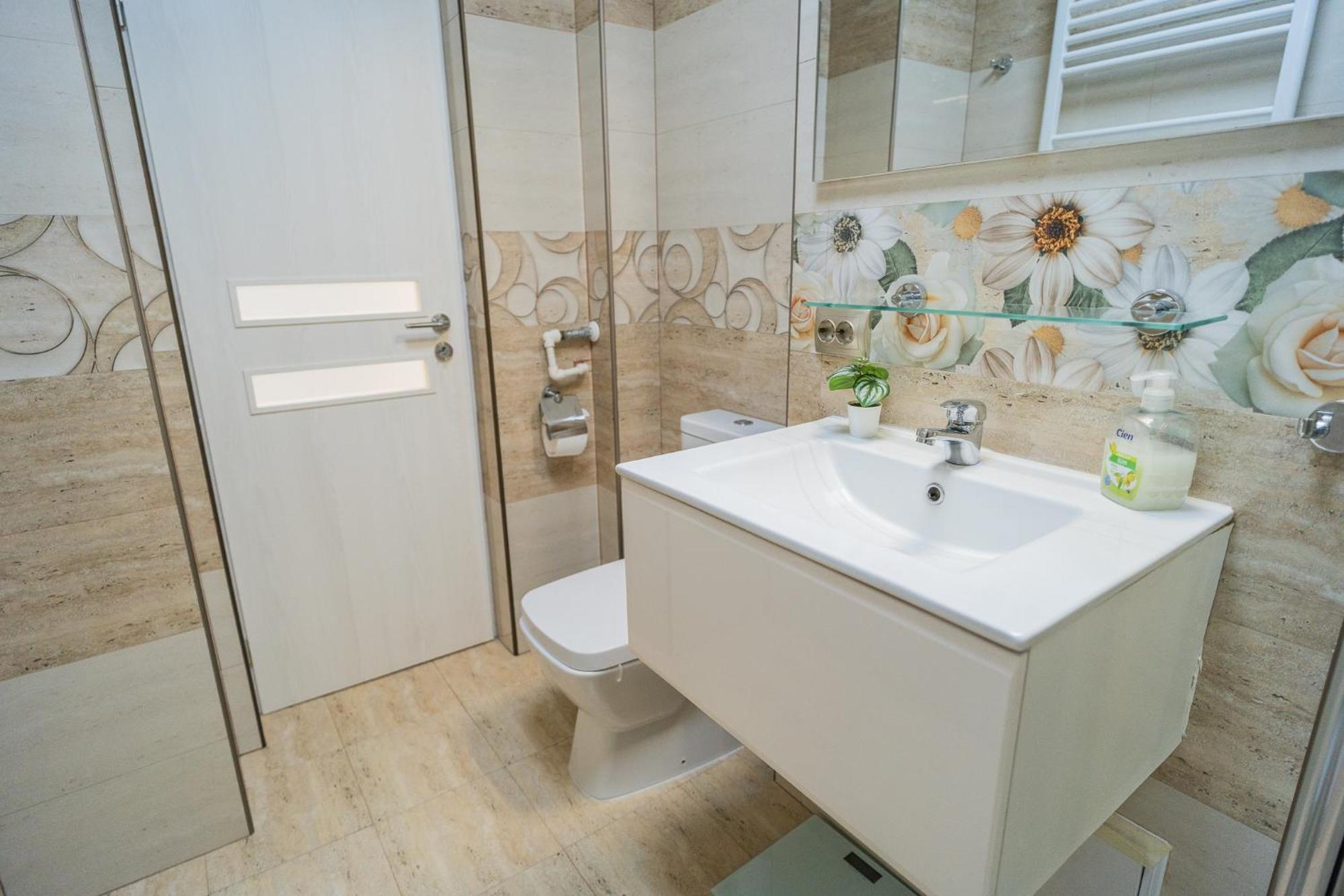 Luxury 2Br On Decebal Avenue Apartment Bucharest Luaran gambar