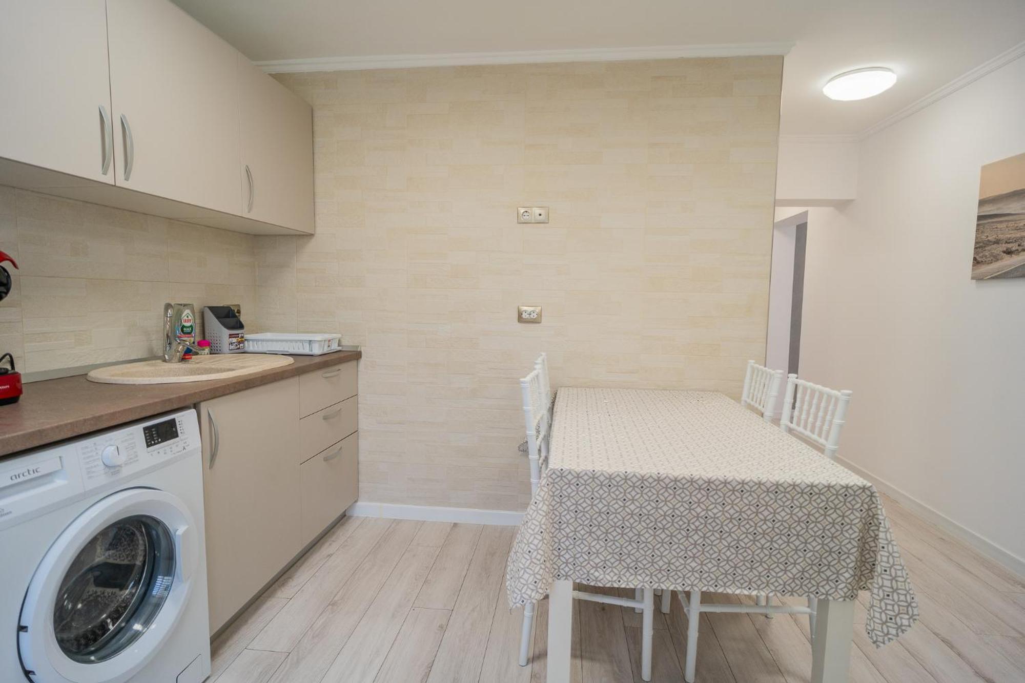 Luxury 2Br On Decebal Avenue Apartment Bucharest Luaran gambar