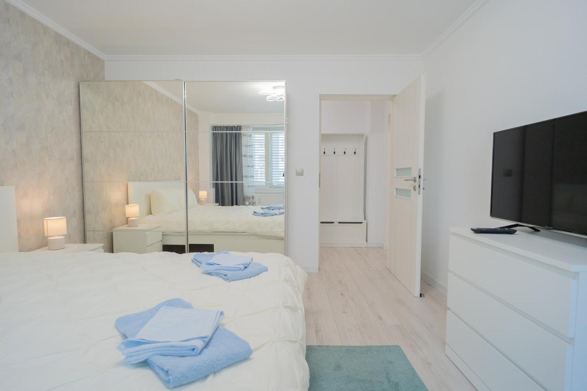 Luxury 2Br On Decebal Avenue Apartment Bucharest Luaran gambar