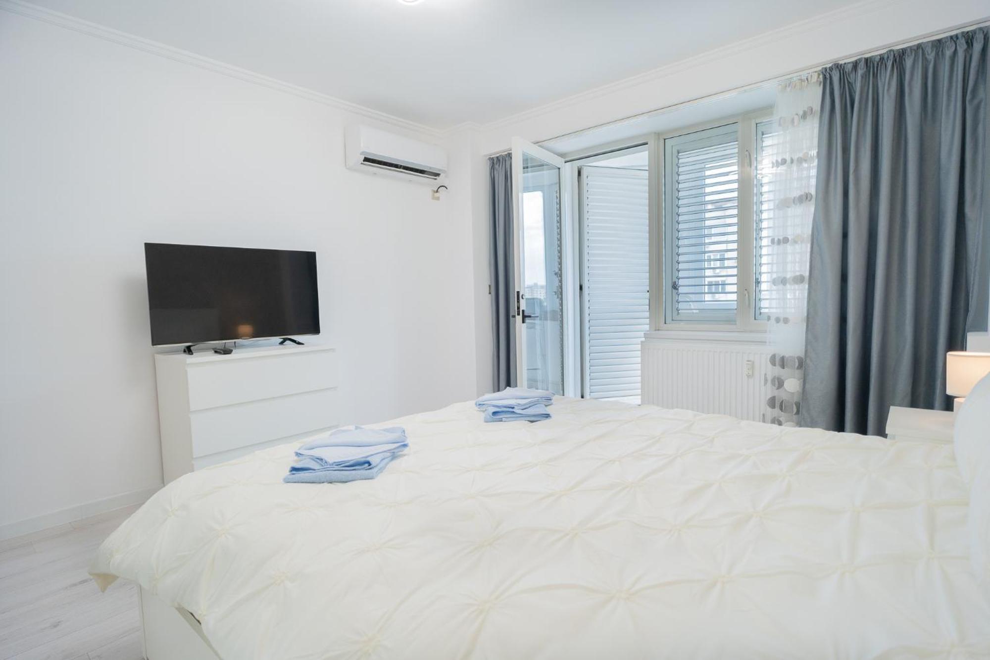 Luxury 2Br On Decebal Avenue Apartment Bucharest Luaran gambar